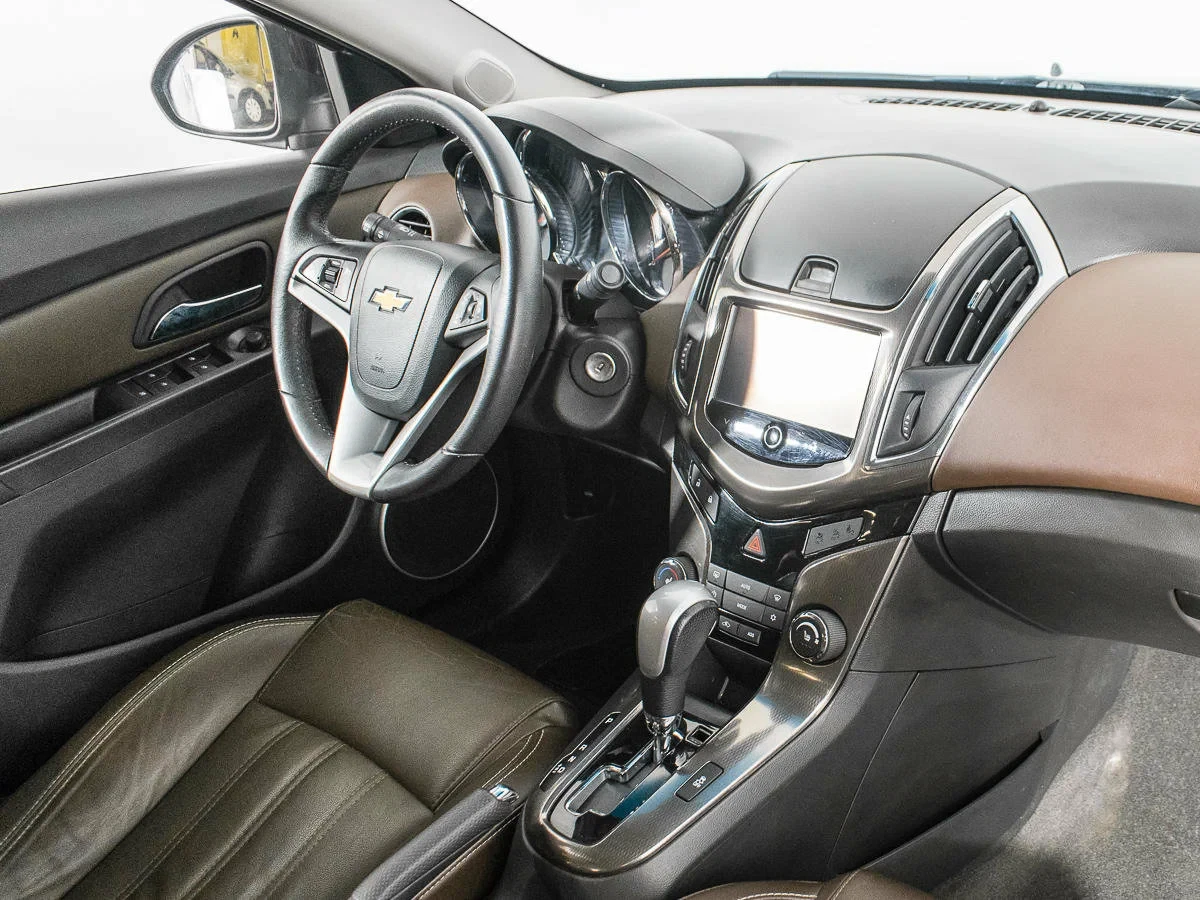 Chevrolet Cruze, Коричневый, 2014, Автоматическая, 140 л.с., цена от 530 000 руб.