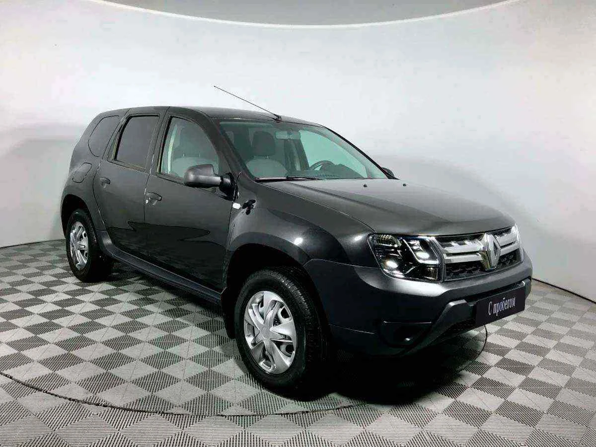 Renault Duster, Черный, 2017, Механическая, 114 л.с., цена от 1 256 000 руб.