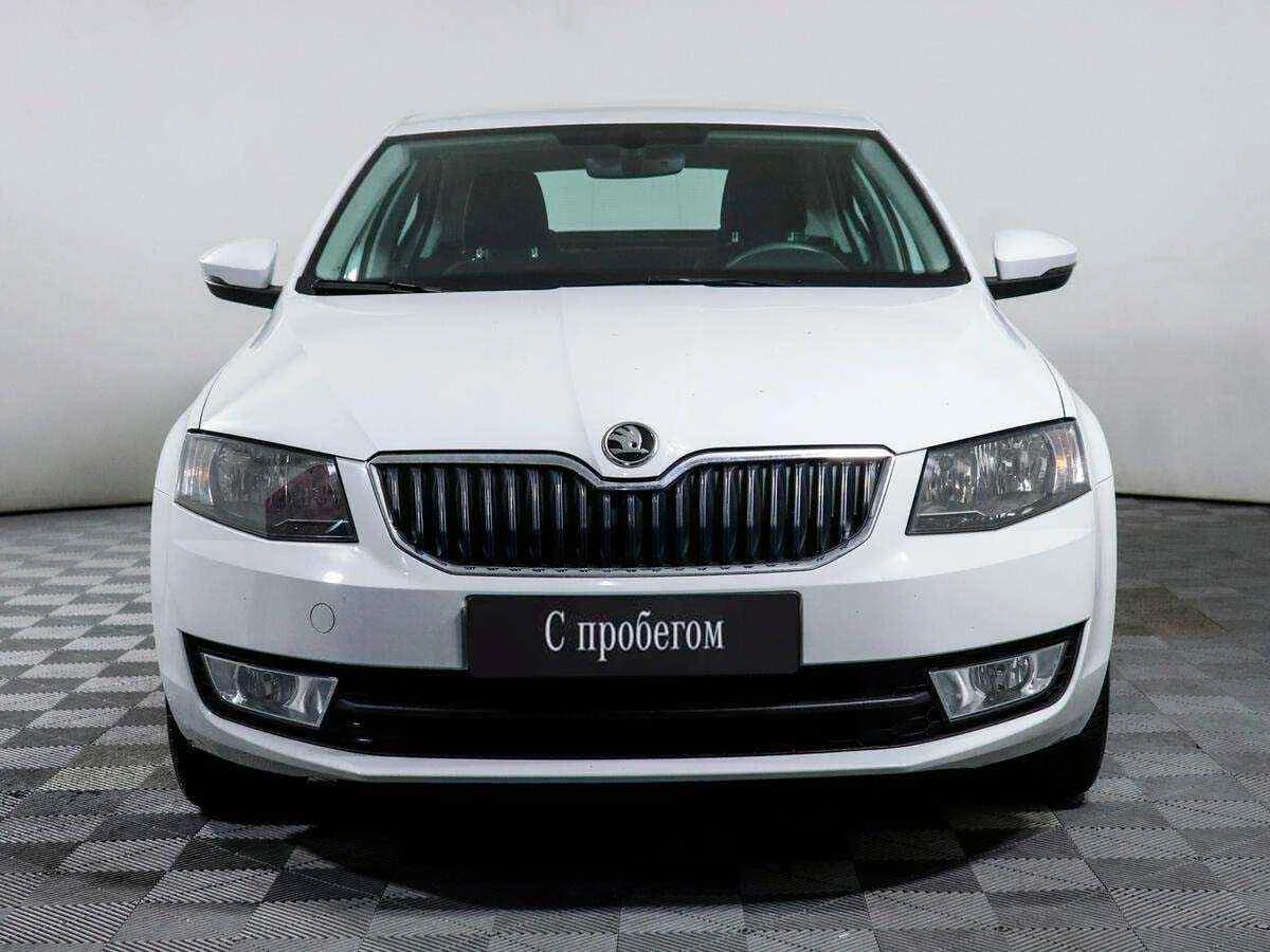 Skoda Octavia, Белый, 2014, Робот, 150 л.с., цена от 735 000 руб.