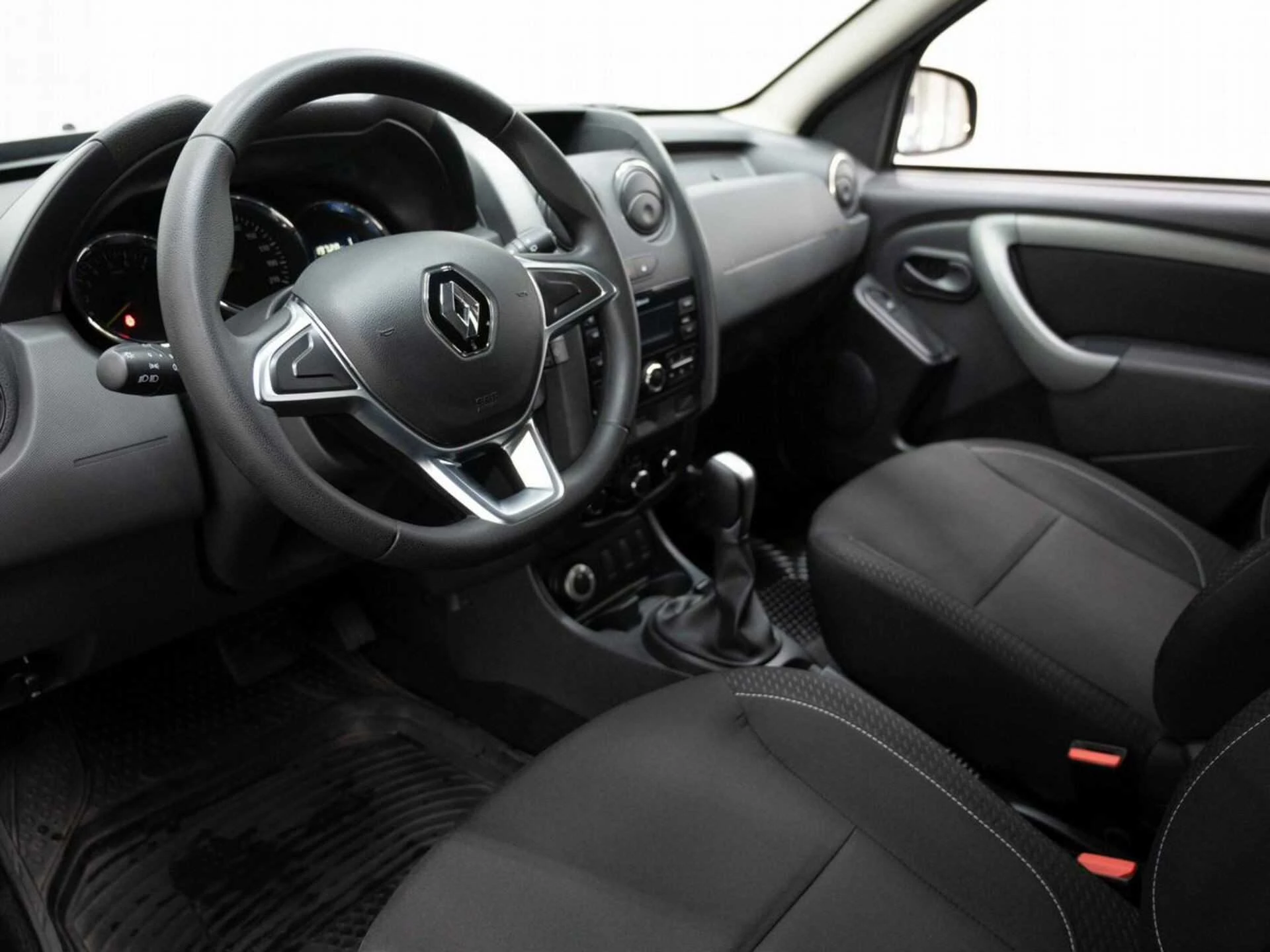 RENAULT DUSTER, Коричневый, 2019, Автоматическая, 143 л.с., цена от 1 152 000 руб.