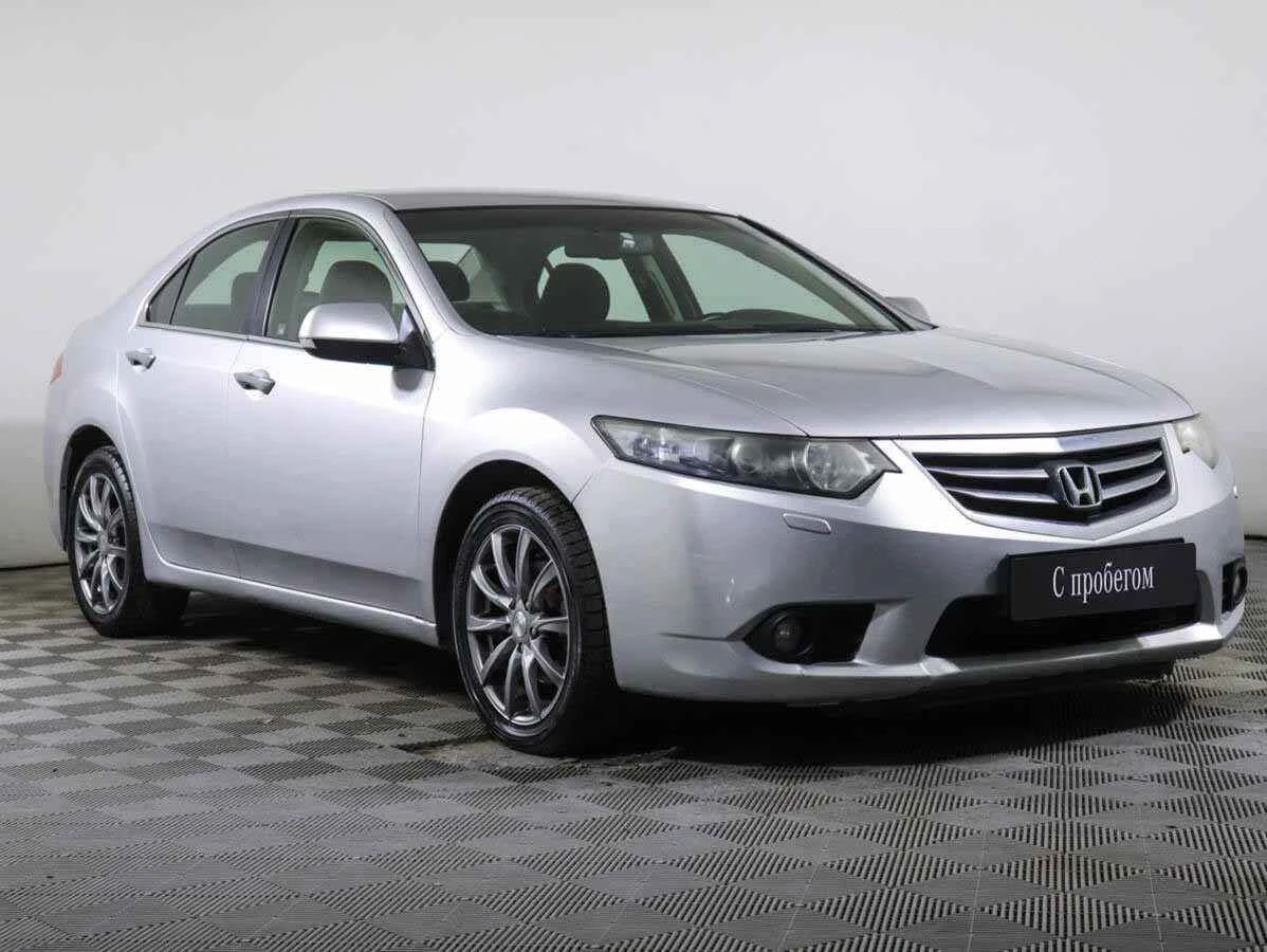 Honda Accord, Серебряный, 2011, Автоматическая, 200 л.с., цена от 585 000 руб.