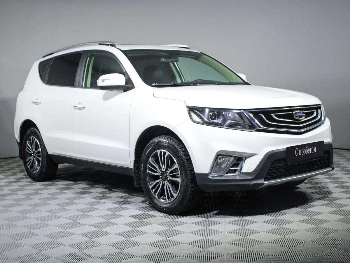 GEELY EMGRAND X7, Белый, 2019, Автоматическая, 139 л.с., цена от 940 000 руб.