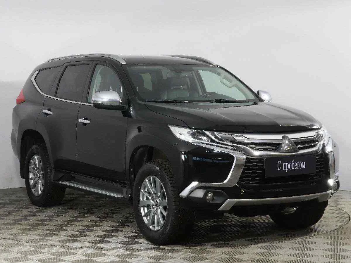 Mitsubishi Pajero Sport, Черный, 2016, Автоматическая, 209 л.с., цена от 1 916 000 руб.