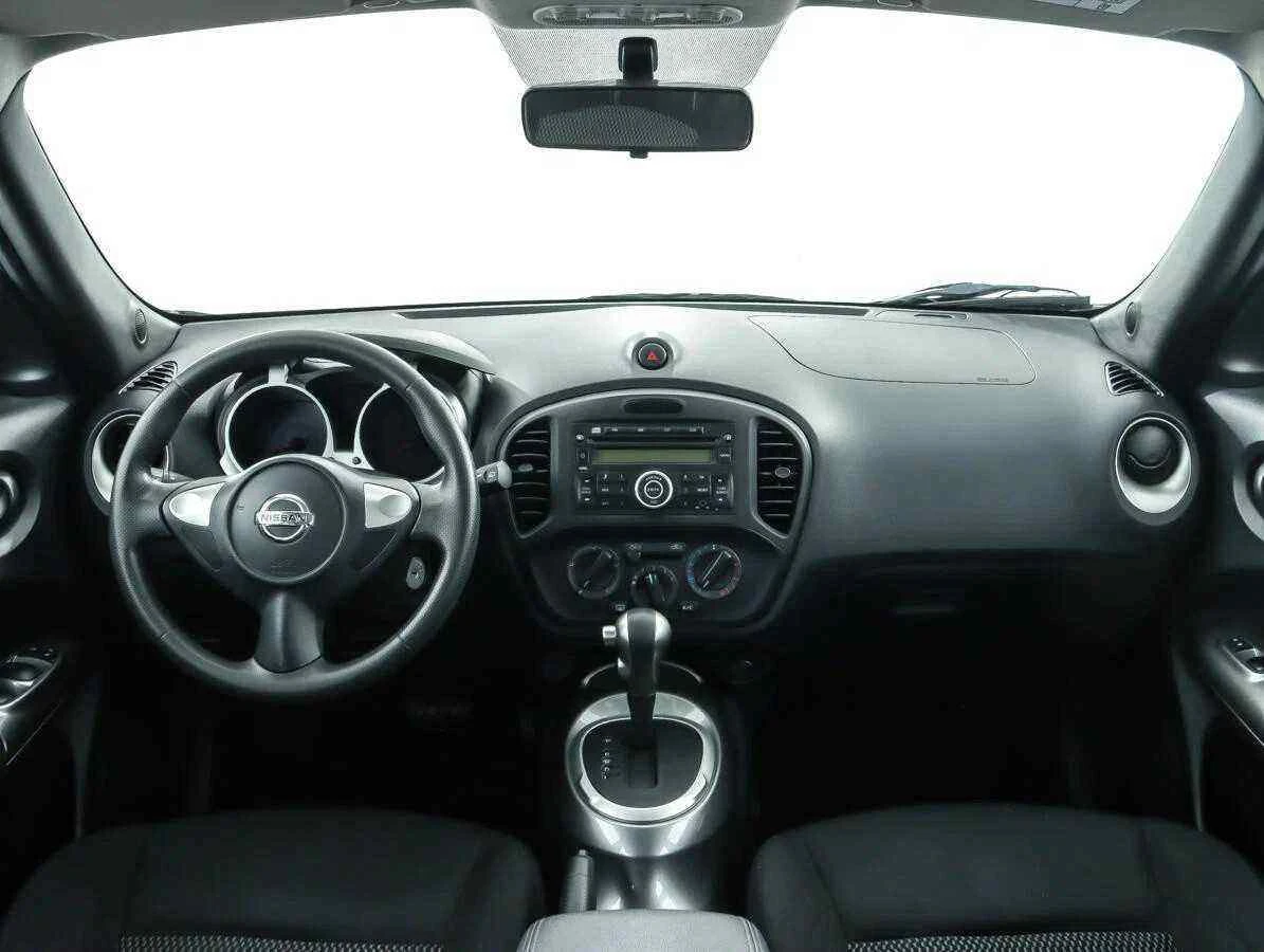 Nissan Juke, Черный, 2015, Вариатор, 117 л.с., цена от 882 000 руб.
