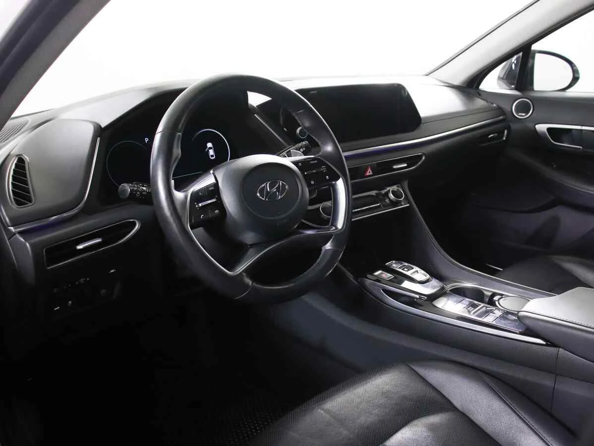 Hyundai Sonata, Белый, 2019, Автоматическая, 180 л.с., цена от 1 677 000 руб.
