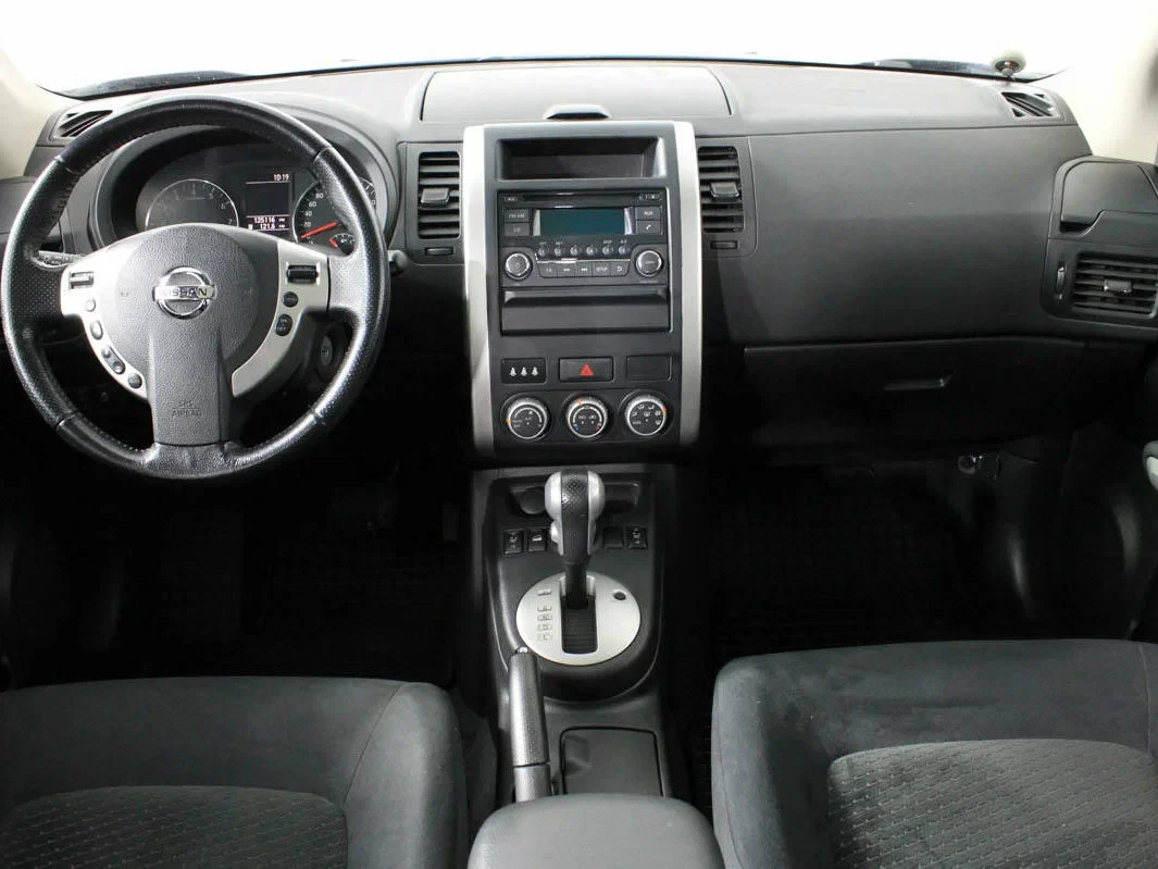 Nissan X-Trail, Серый, 2012, Вариатор, 141 л.с., цена от 869 900 руб.