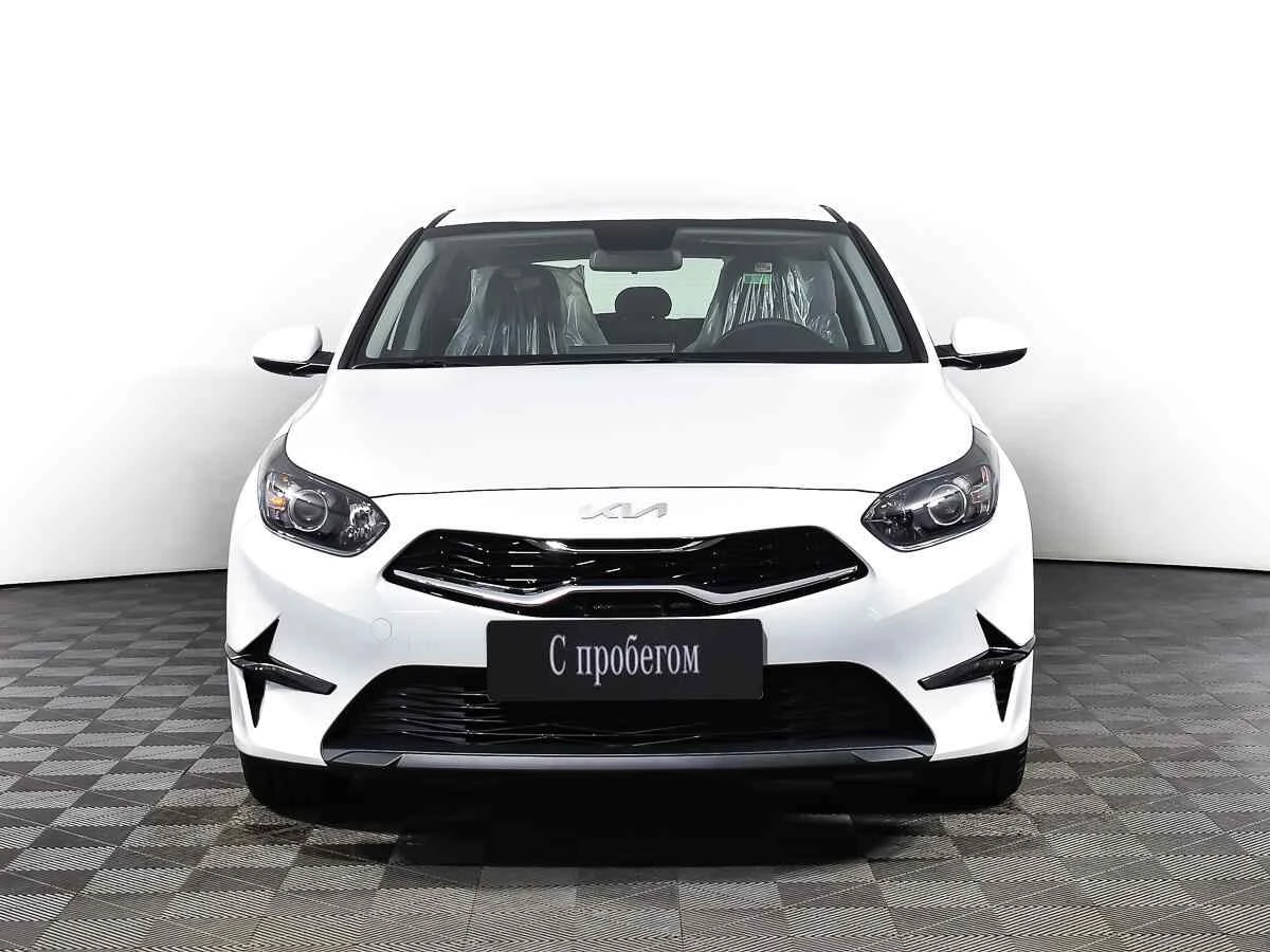 KIA Ceed, Белый, 2022, Автоматическая, 128 л.с., цена от 1 470 000 руб.