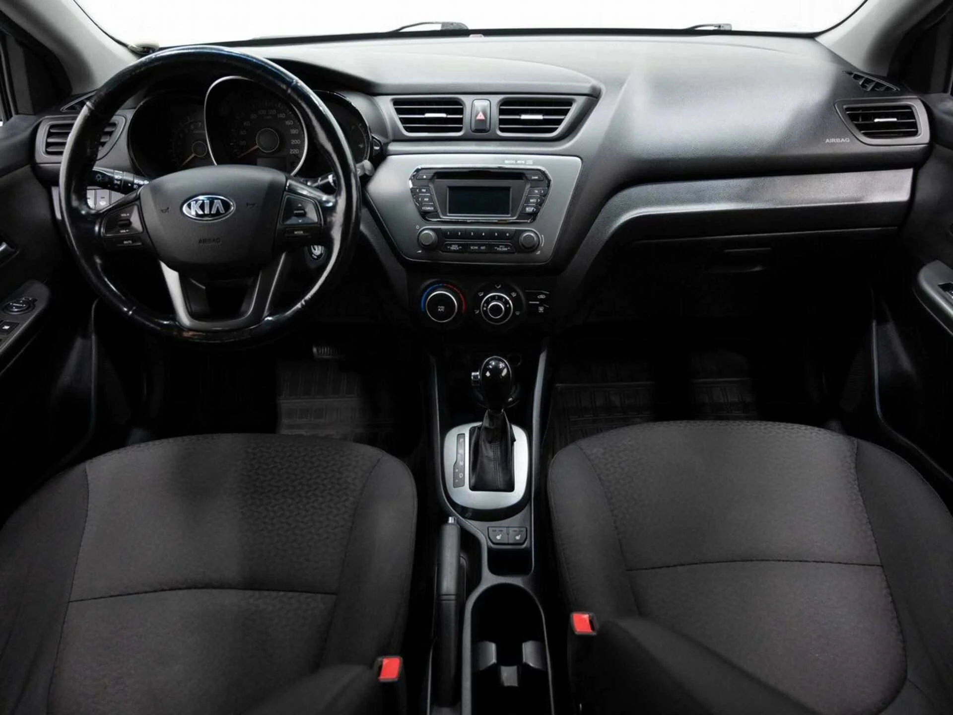 KIA RIO, Голубой, 2015, Автоматическая, 123 л.с., цена от 640 000 руб.