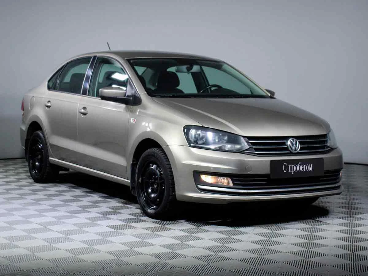 VOLKSWAGEN POLO, Бежевый, 2017, Автоматическая, 110 л.с., цена от 760 000 руб.