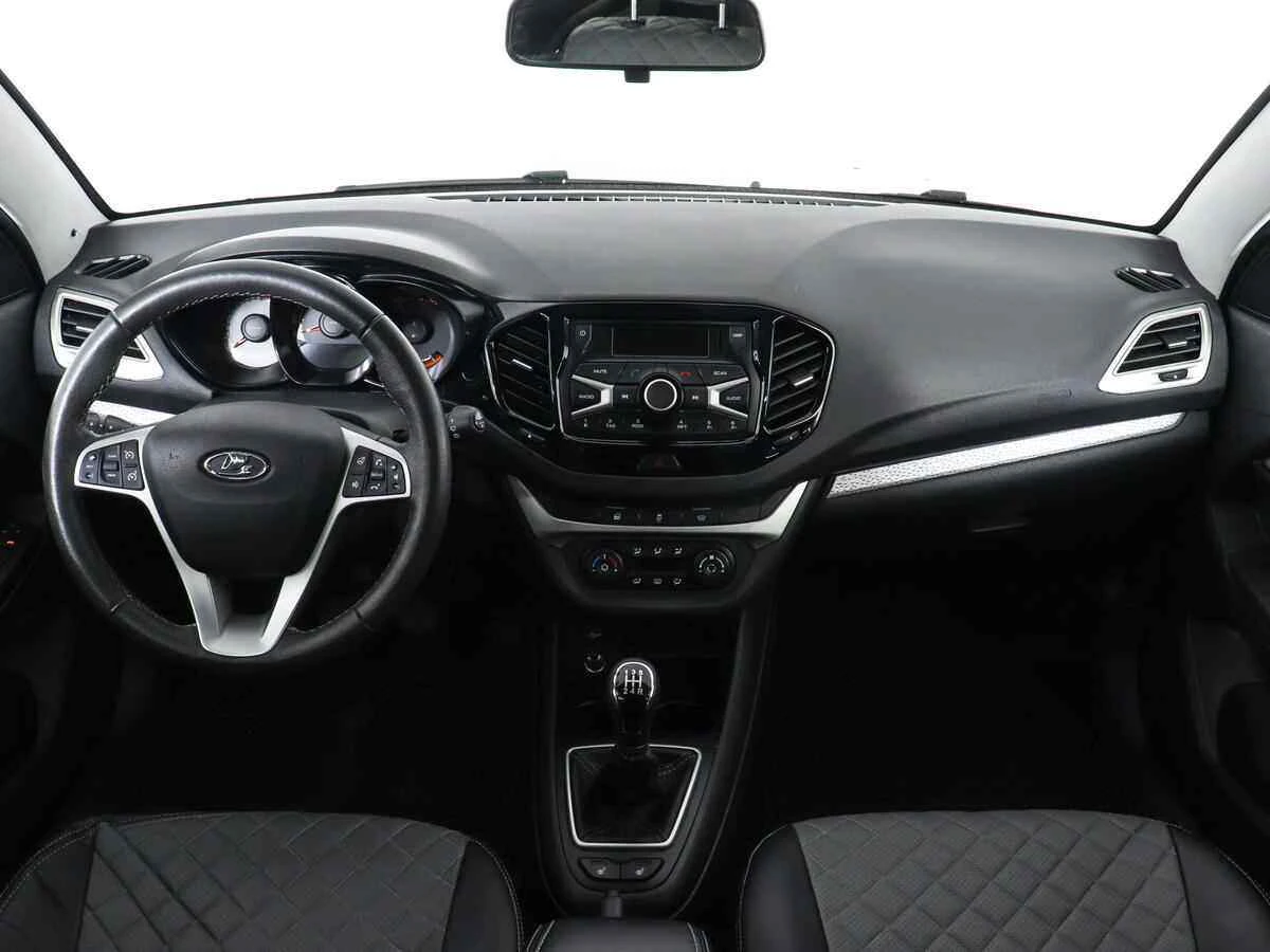 LADA Vesta SW Cross, Серебряный, 2020, Механическая, 122 л.с., цена от 588 000 руб.