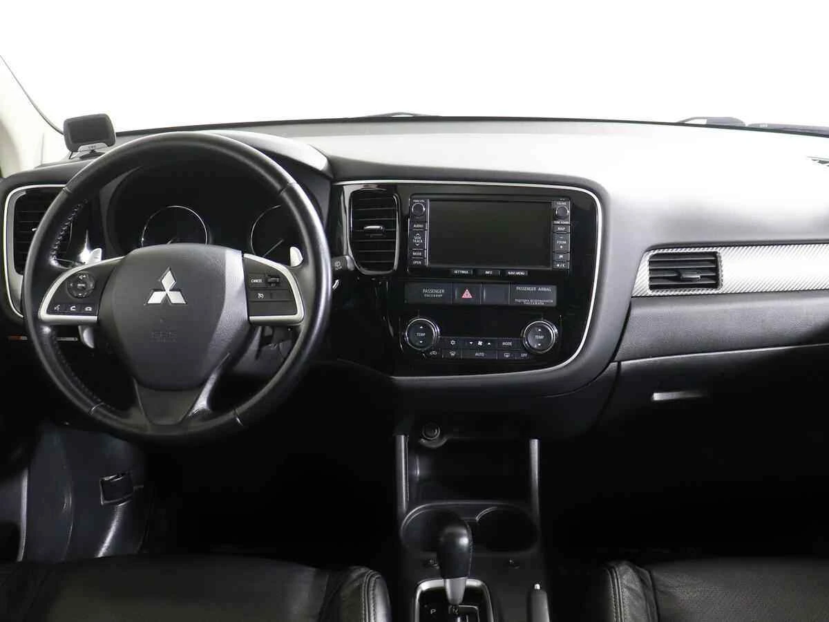 Mitsubishi Outlander, Серый, 2012, Вариатор, 167 л.с., цена от 799 000 руб.