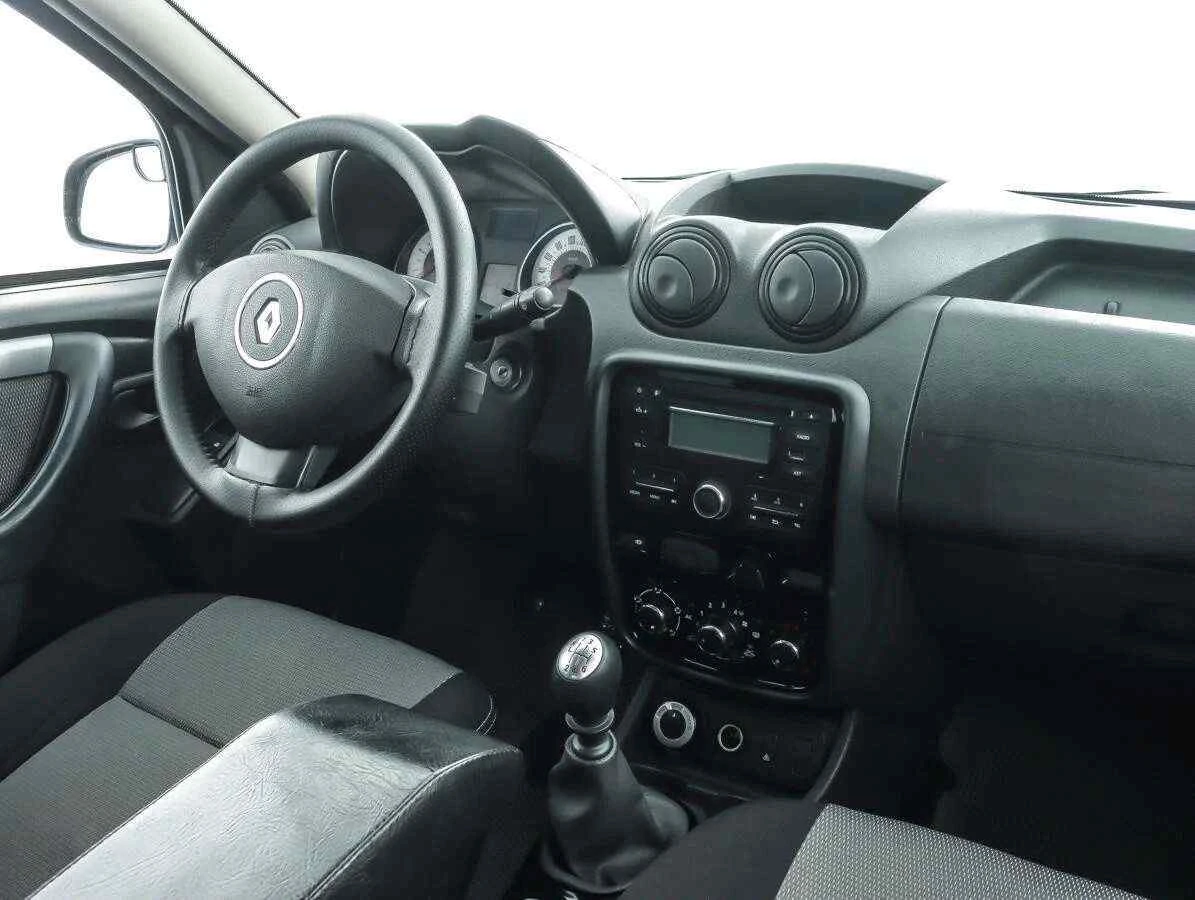Renault Duster, Черный, 2013, Механическая, 135 л.с., цена от 586 000 руб.