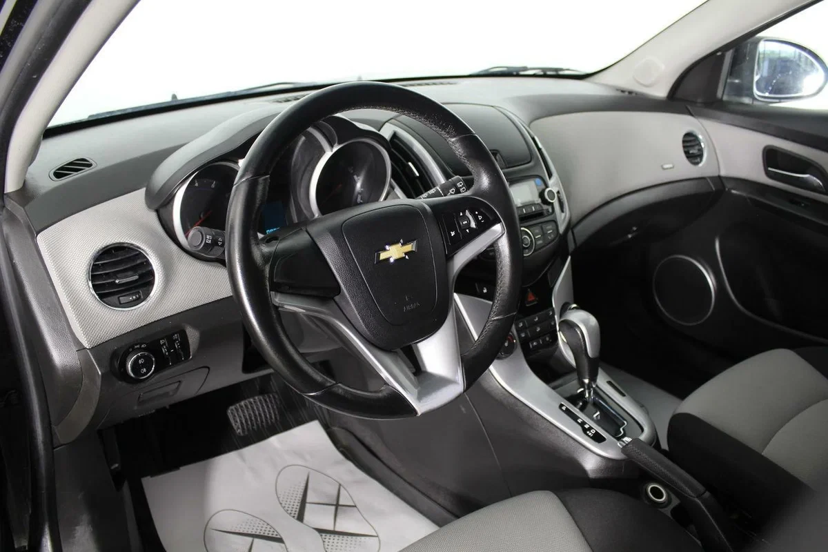 Chevrolet Cruze, Черный, 2013, Автоматическая, 141 л.с., цена от 627 000 руб.