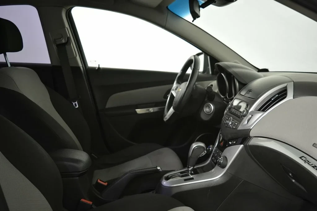 Chevrolet Cruze, Черный, 2014, Автоматическая, 141 л.с., цена от 547 000 руб.