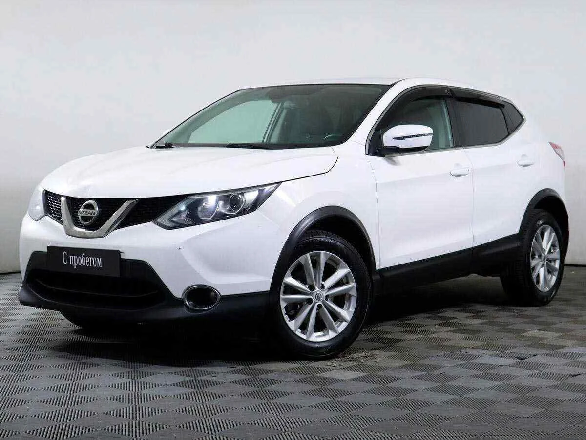 Nissan Qashqai, Белый, 2014, Вариатор, 144 л.с., цена от 838 000 руб.