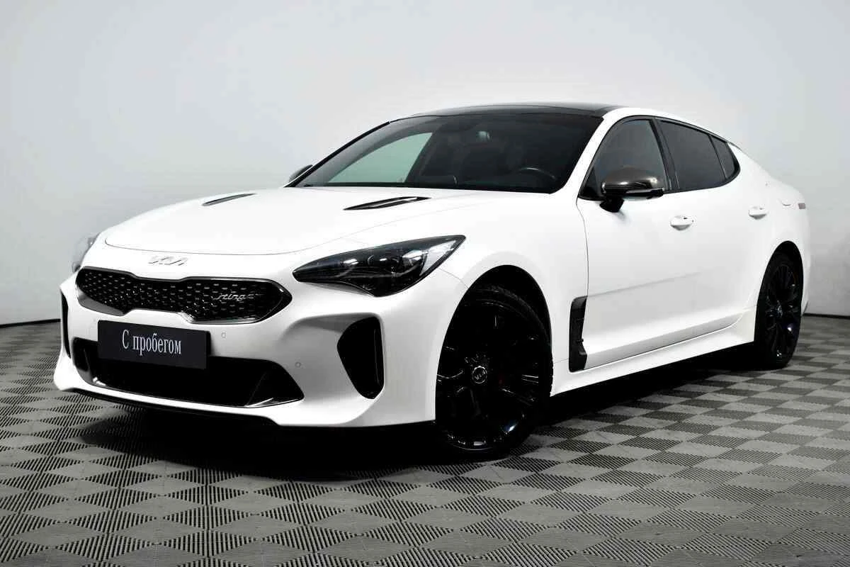 KIA Stinger, Белый, 2018, Автоматическая, 247 л.с., цена от 2 100 000 руб.
