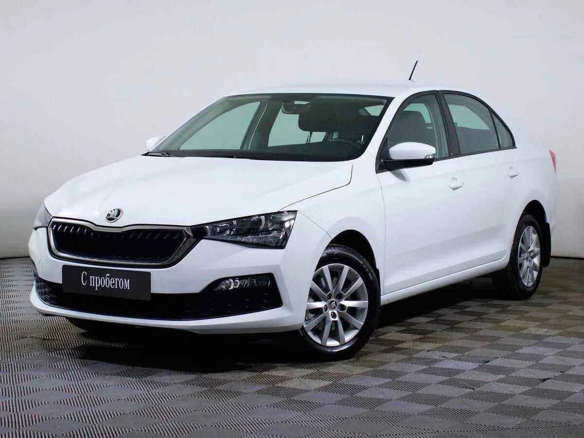 Skoda Rapid, Белый, 2022, Автоматическая, 110 л.с., цена от 1 400 000 руб.