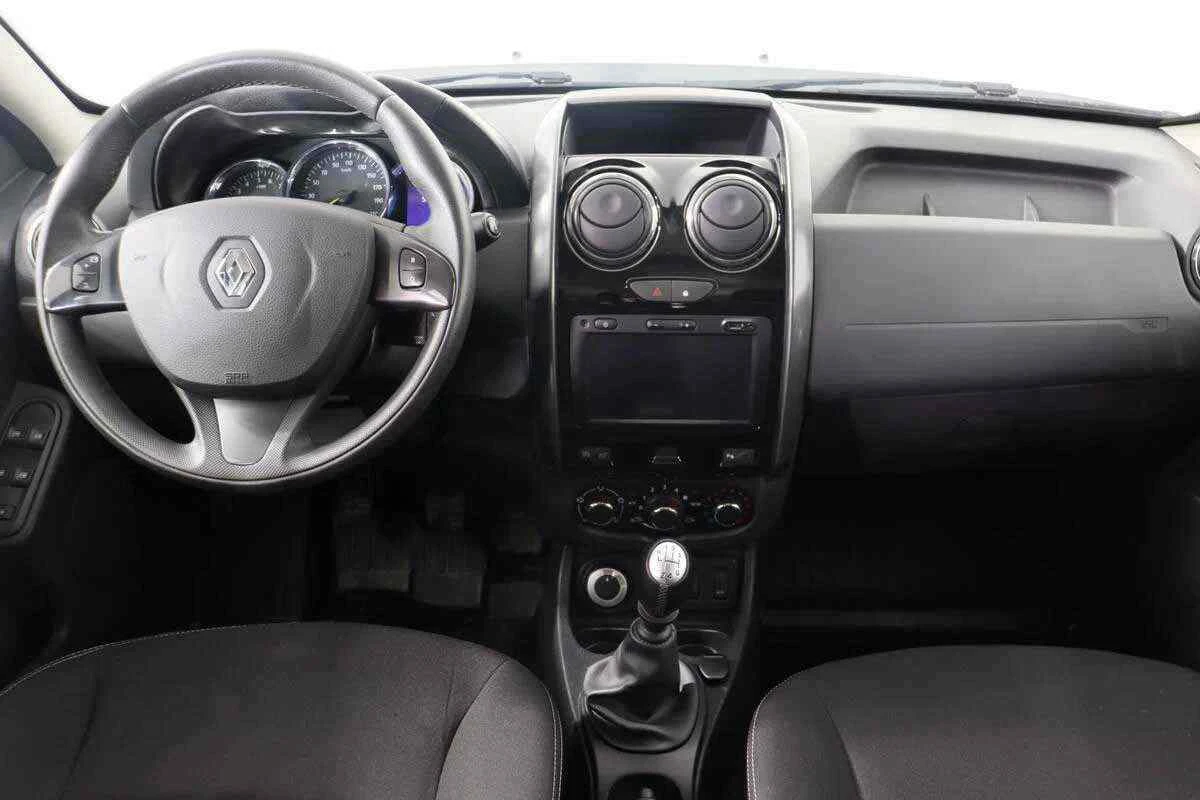 Renault Duster, Серый, 2017, Механическая, 143 л.с., цена от 1 129 000 руб.