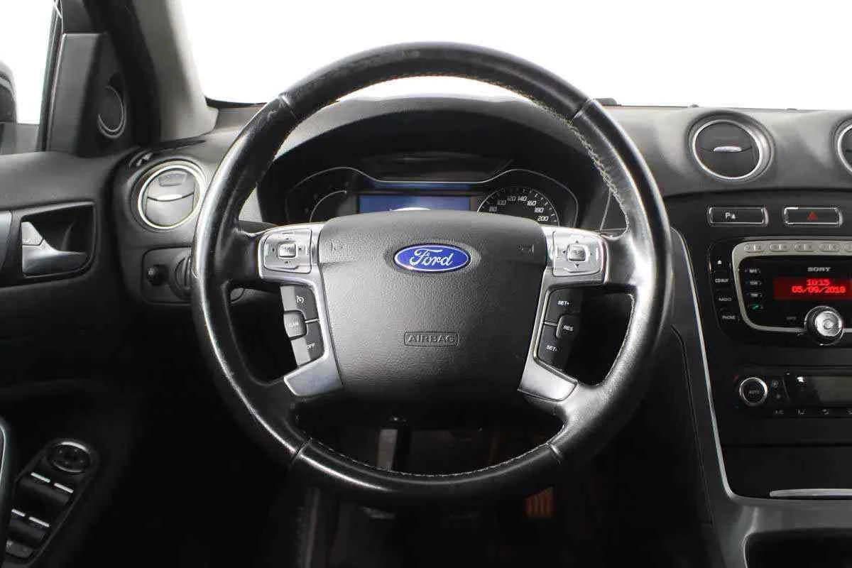 Ford Mondeo, Черный, 2014, Механическая, 145 л.с., цена от 896 000 руб.