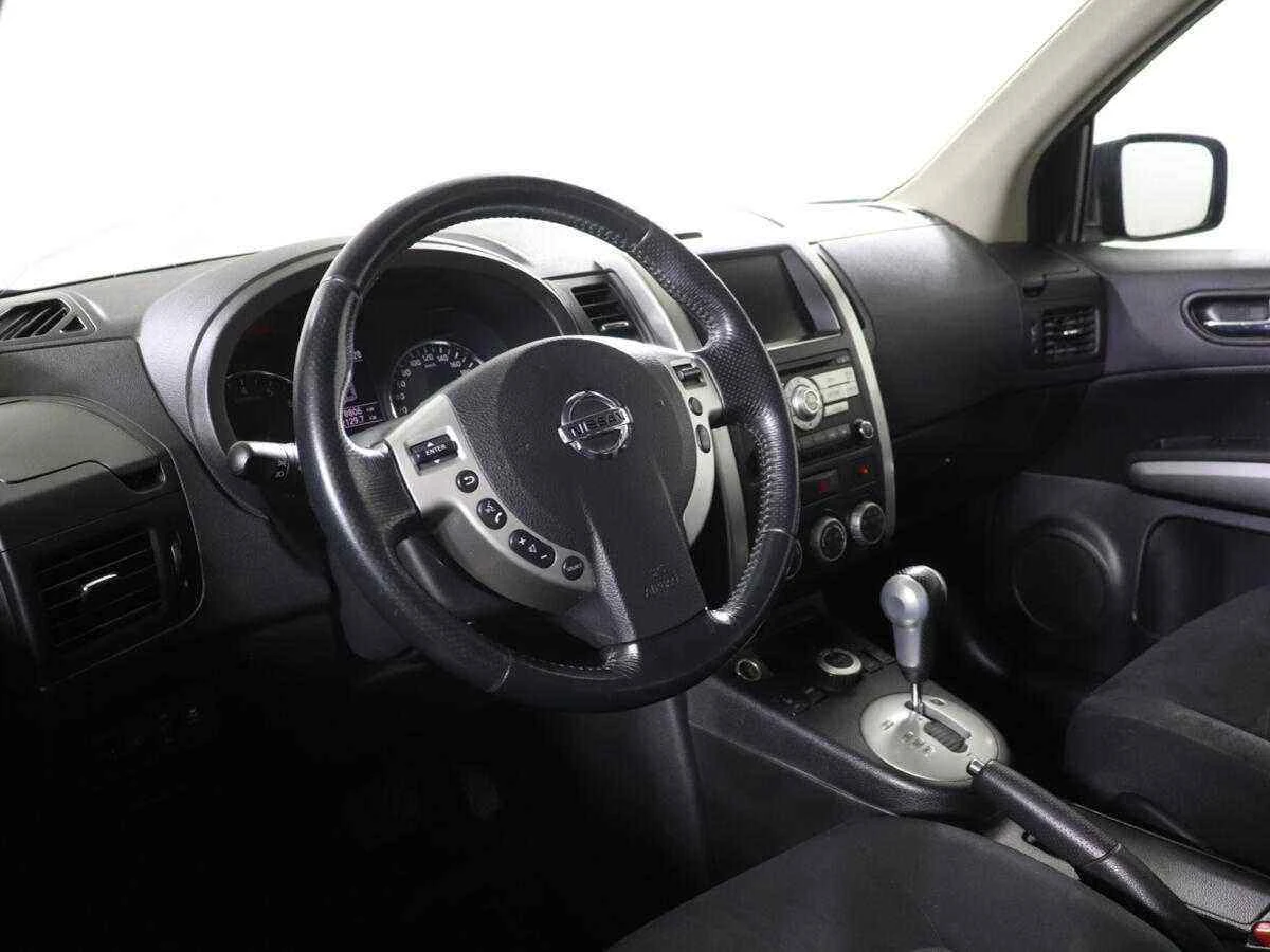 Nissan X-Trail, Черный, 2010, Вариатор, 141 л.с., цена от 650 000 руб.