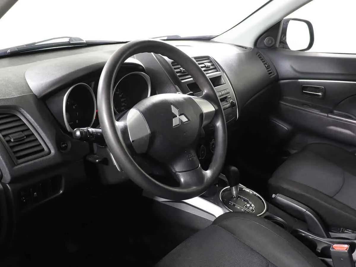 Mitsubishi ASX, Серый, 2012, Вариатор, 140 л.с., цена от 469 000 руб.