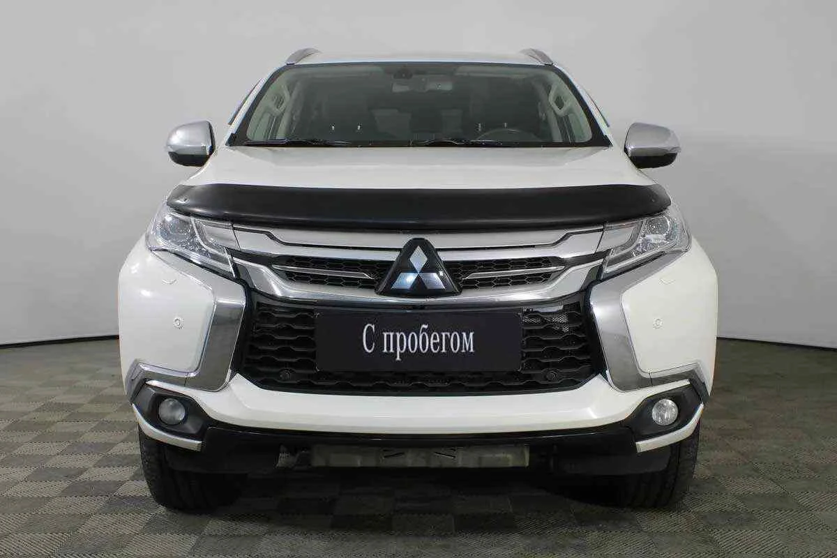 Mitsubishi Pajero Sport, Белый, 2017, Автоматическая, 181 л.с., цена от 2 126 000 руб.