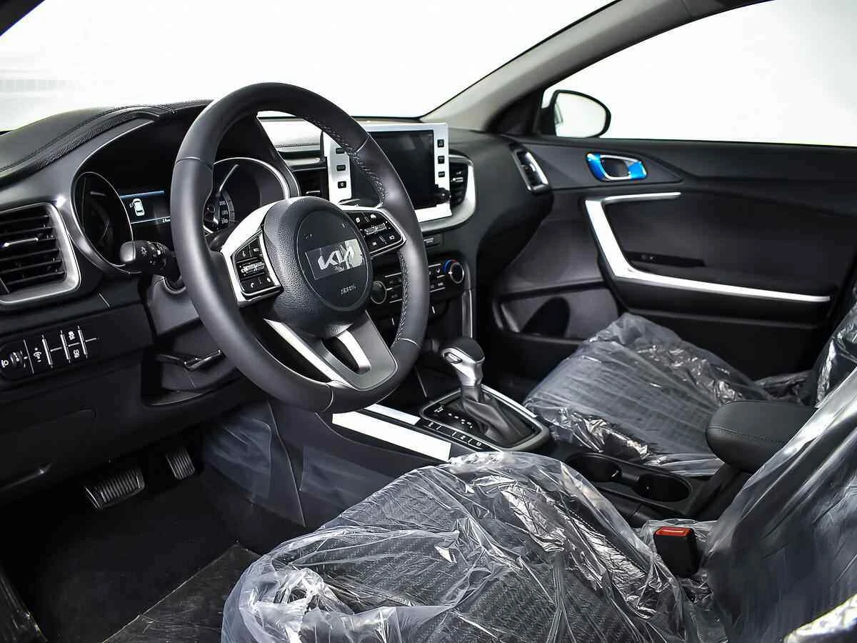 KIA Ceed, Белый, 2022, Автоматическая, 128 л.с., цена от 1 470 000 руб.