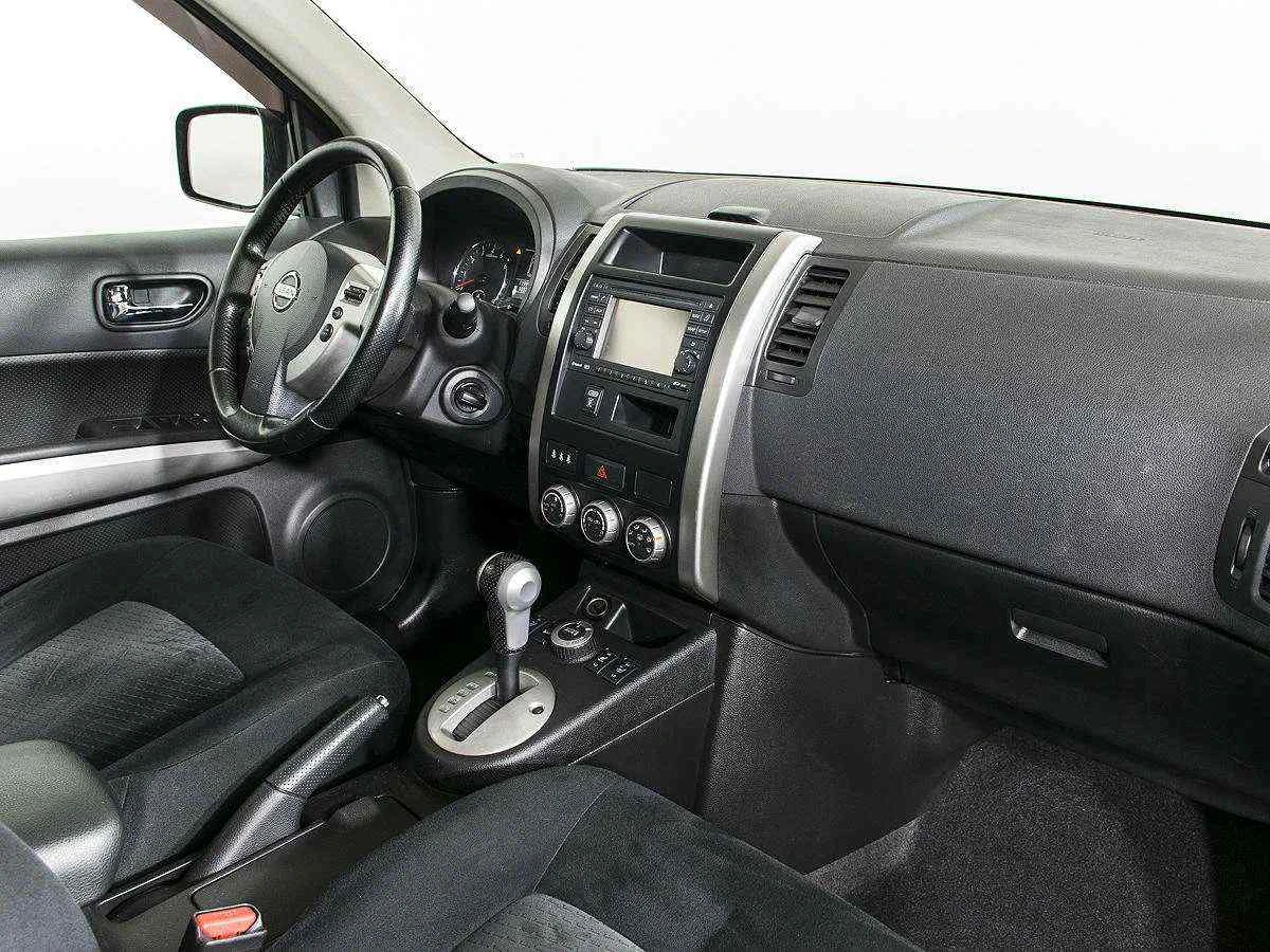 Nissan X-Trail, Серый, 2014, Вариатор, 141 л.с., цена от 903 500 руб.
