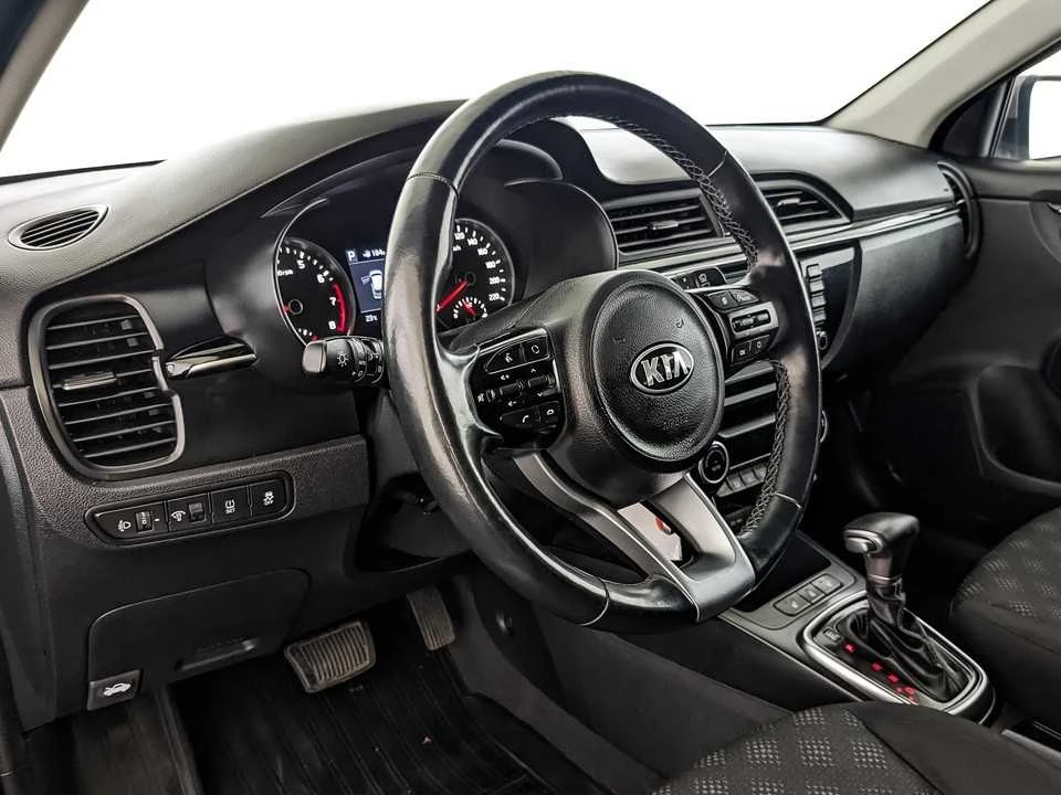 KIA RIO-X (X-LINE), Коричневый, 2018, Автоматическая, 123 л.с., цена от 912 000 руб.