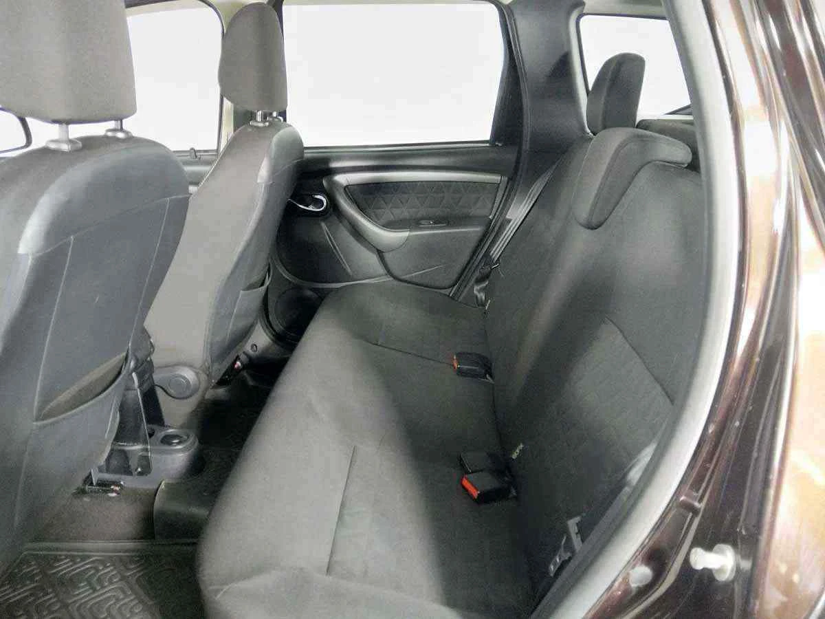 Renault Duster, Коричневый, 2016, Механическая, 109 л.с., цена от 967 000 руб.