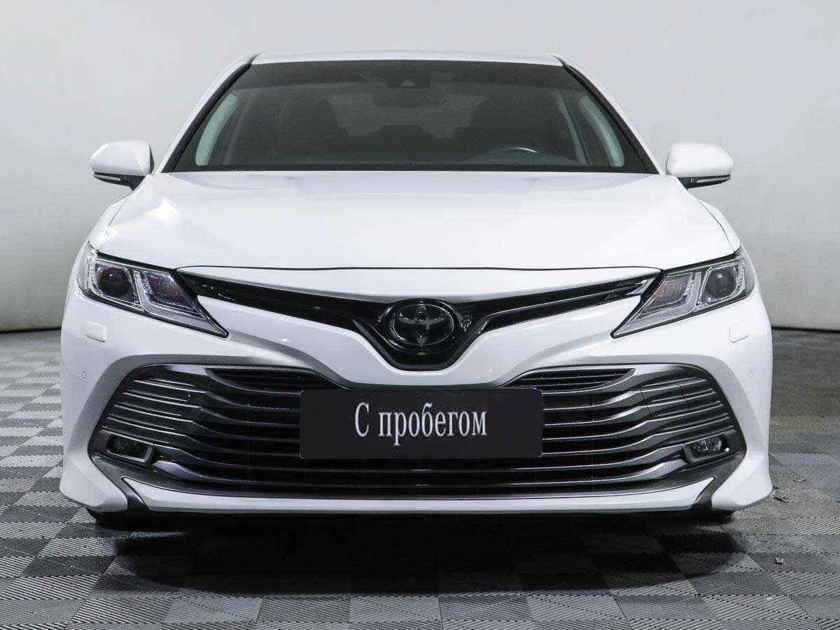 Toyota Camry, Бежевый, 2018, Автоматическая, 181 л.с., цена от 2 295 000 руб.