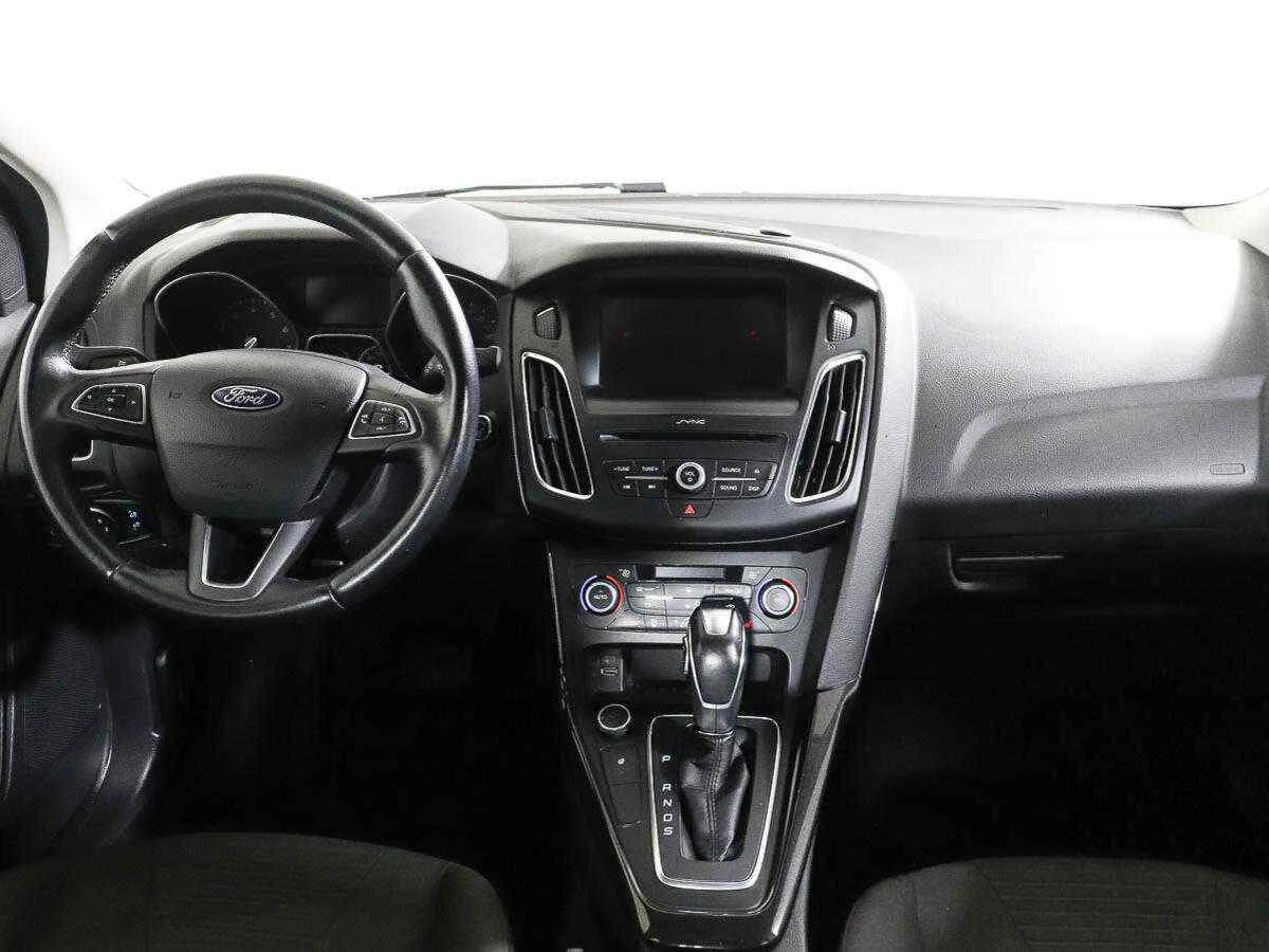 Ford Focus, Серебряный, 2018, Робот, 150 л.с., цена от 829 000 руб.
