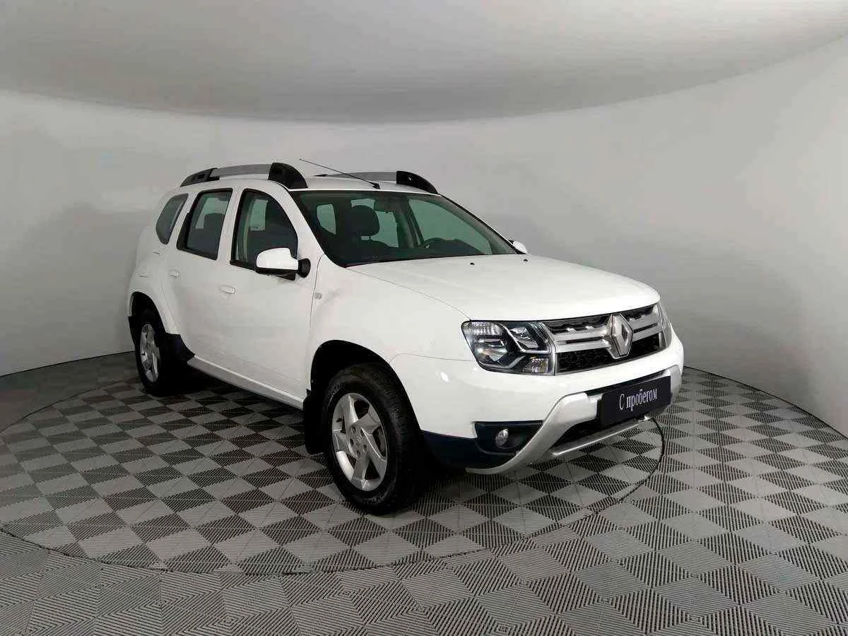 Renault Duster, Белый, 2017, Механическая, 114 л.с., цена от 1 182 000 руб.