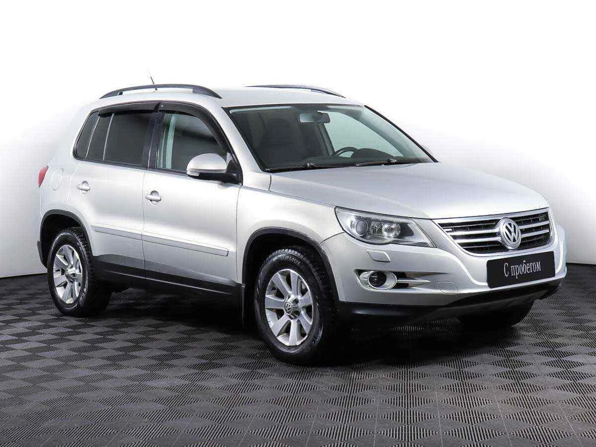 Volkswagen Tiguan, Серебряный, 2011, Автоматическая, 170 л.с., цена от 507 000 руб.