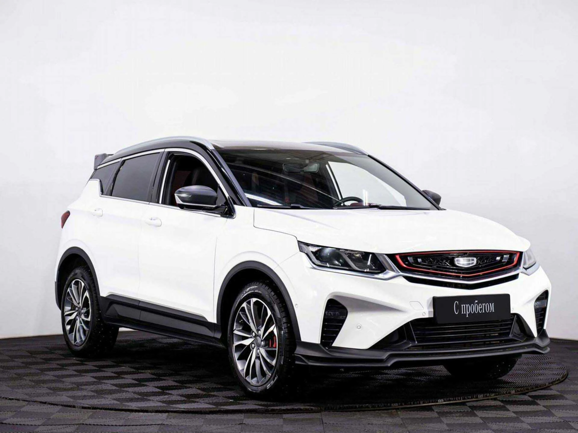 GEELY COOLRAY, Белый, 2020, Робот, 150 л.с., цена от 1 151 200 руб.