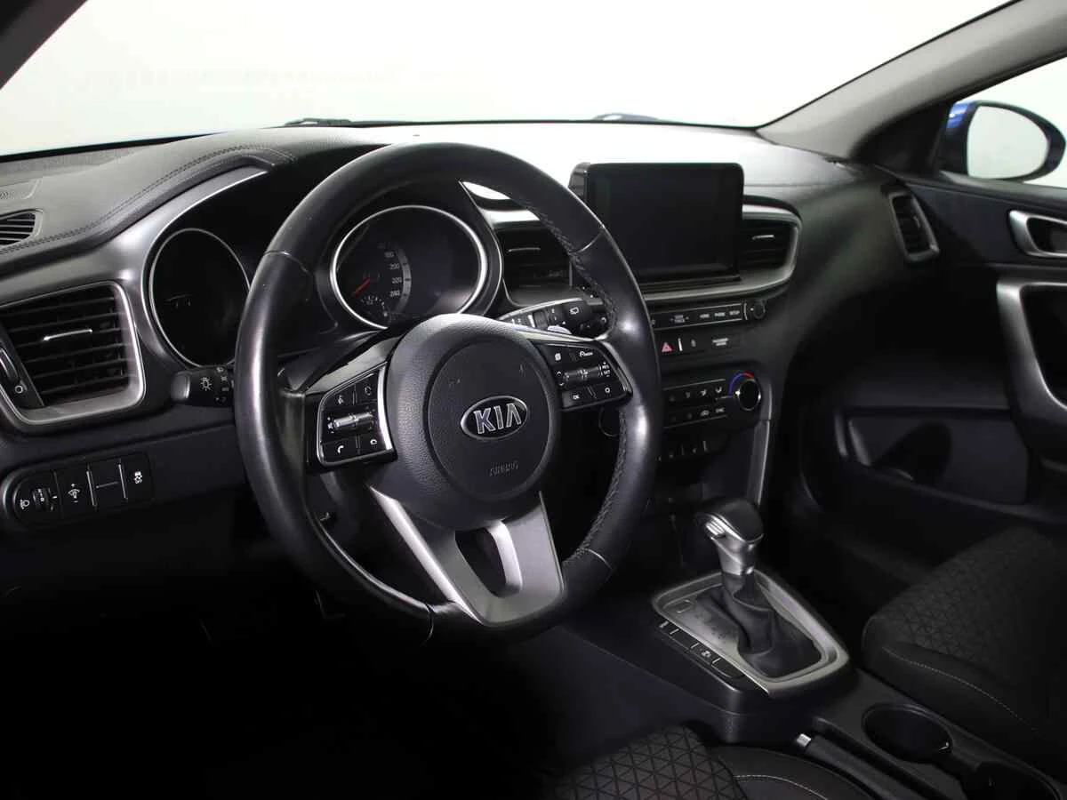 KIA Ceed, Синий, 2019, Автоматическая, 128 л.с., цена от 1 070 000 руб.