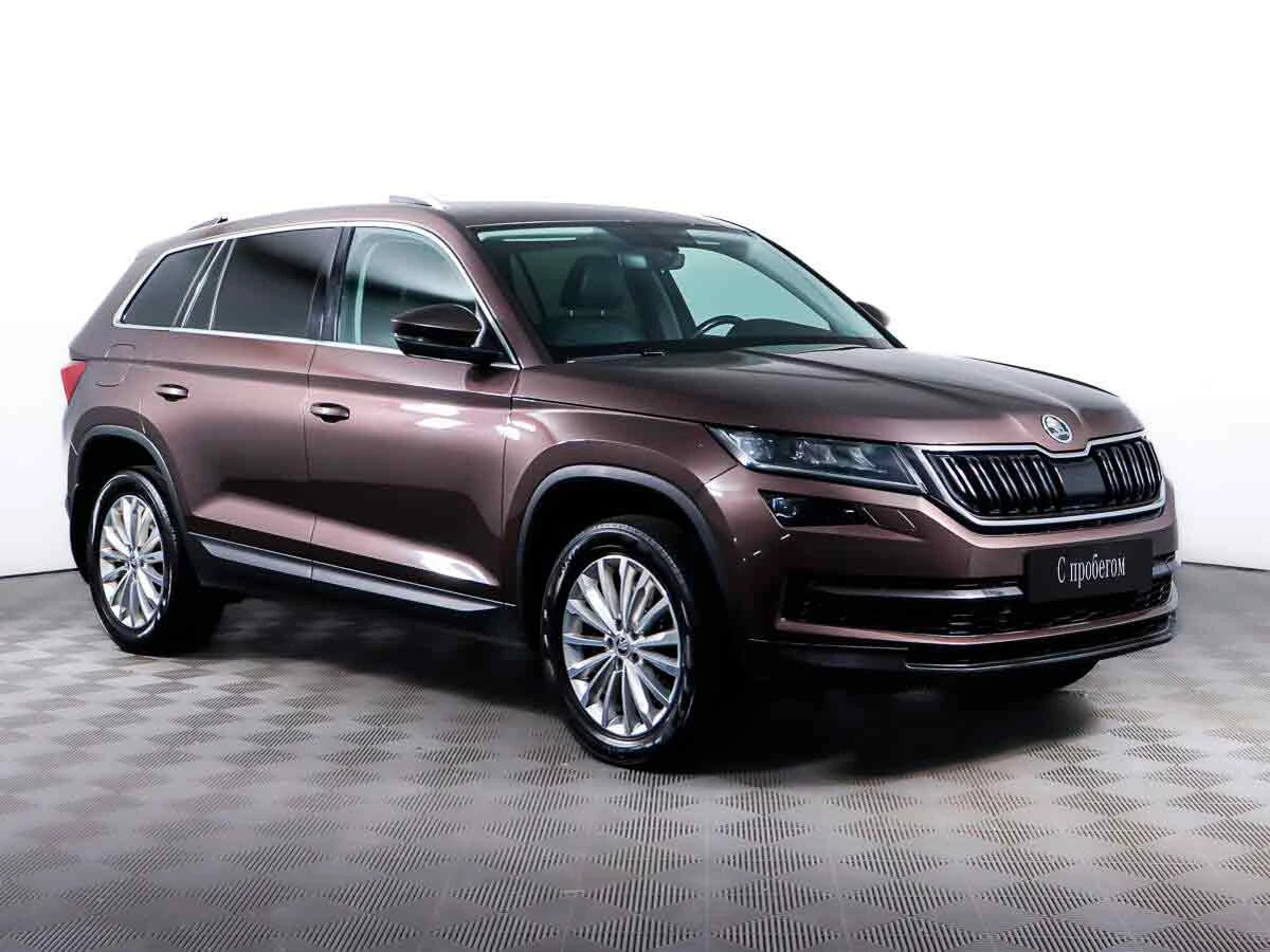 SKODA KODIAQ, Коричневый, 2018, Робот, 180 л.с., цена от 1 760 000 руб.