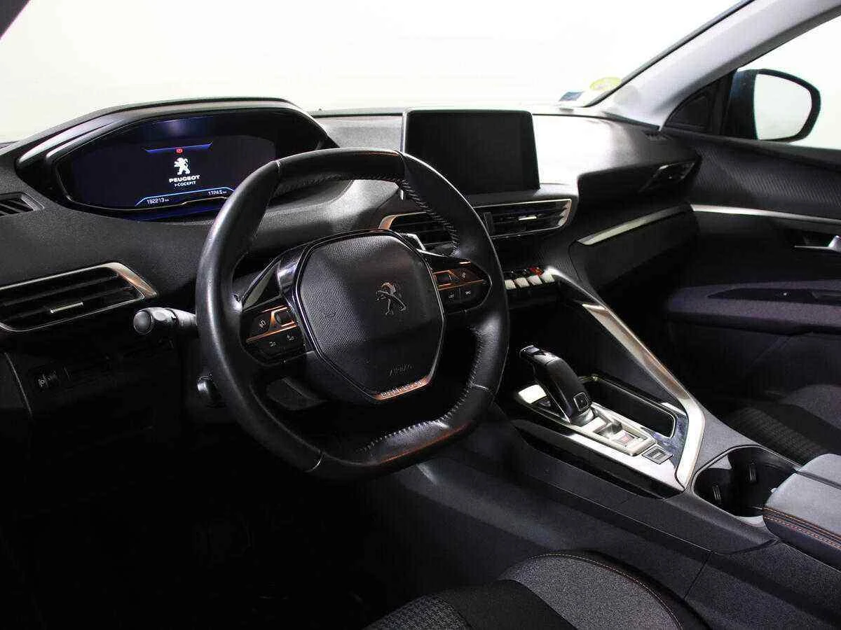 Peugeot 5008, Голубой, 2018, Автоматическая, 120 л.с., цена от 1 212 000 руб.