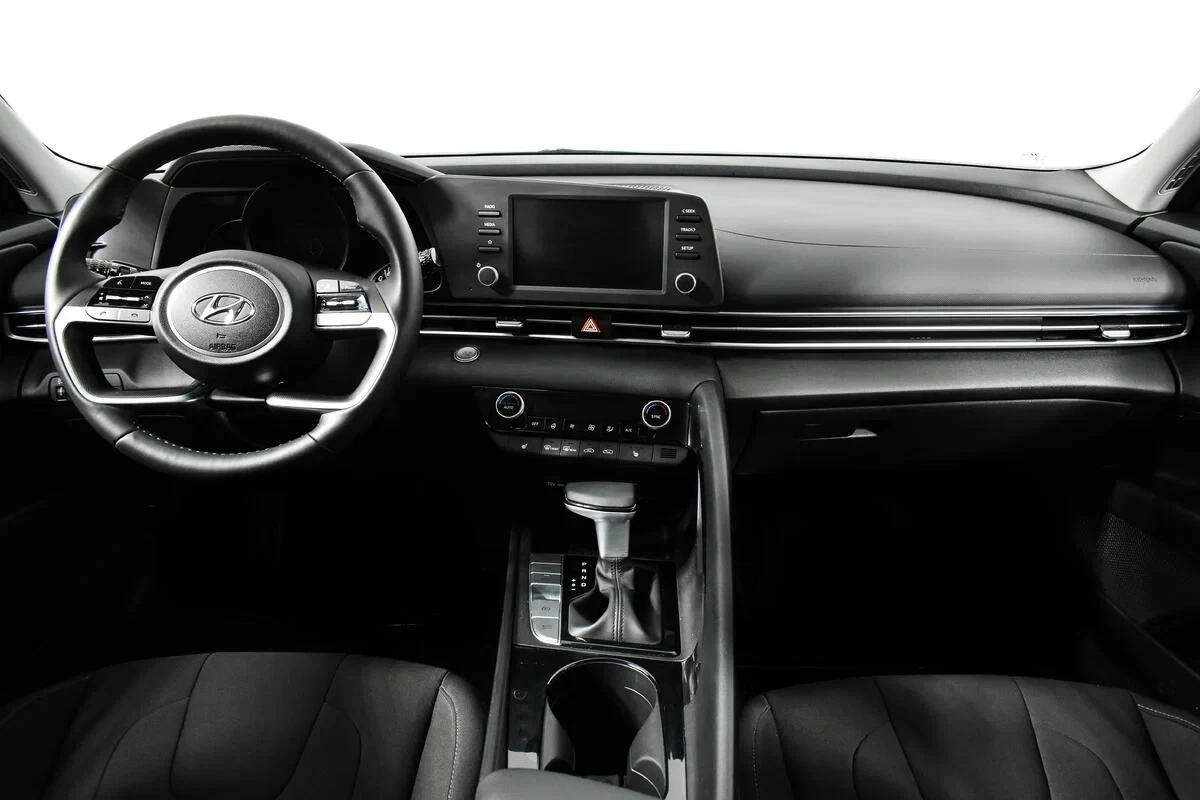 Hyundai Elantra, Черный, 2021, Автоматическая, 150 л.с., цена от 1 657 000 руб.