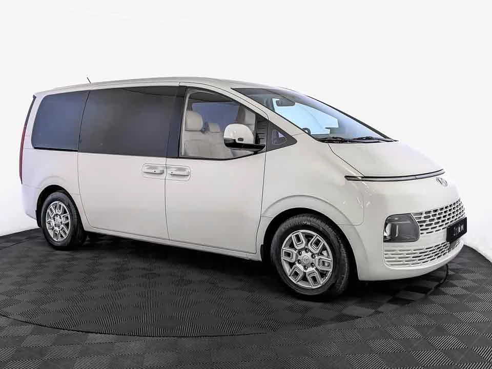 HYUNDAI STARIA, Белый, 2022, Автоматическая, 177 л.с., цена от 4 064 000 руб.