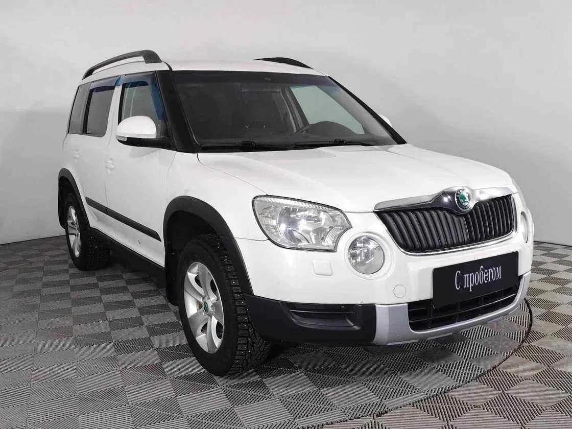 Skoda Yeti, Белый, 2012, Робот, 105 л.с., цена от 464 000 руб.