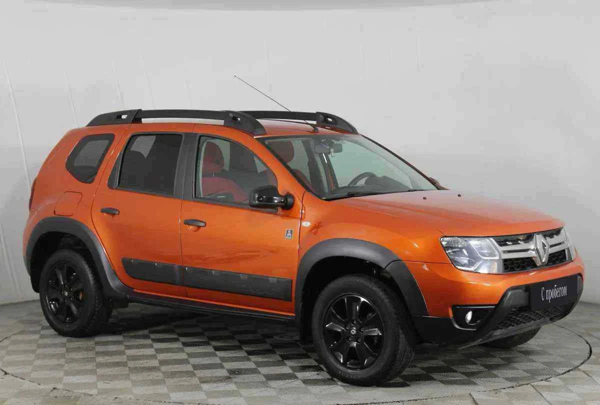 Renault Duster, Оранжевый, 2018, Механическая, 109 л.с., цена от 1 208 100 руб.