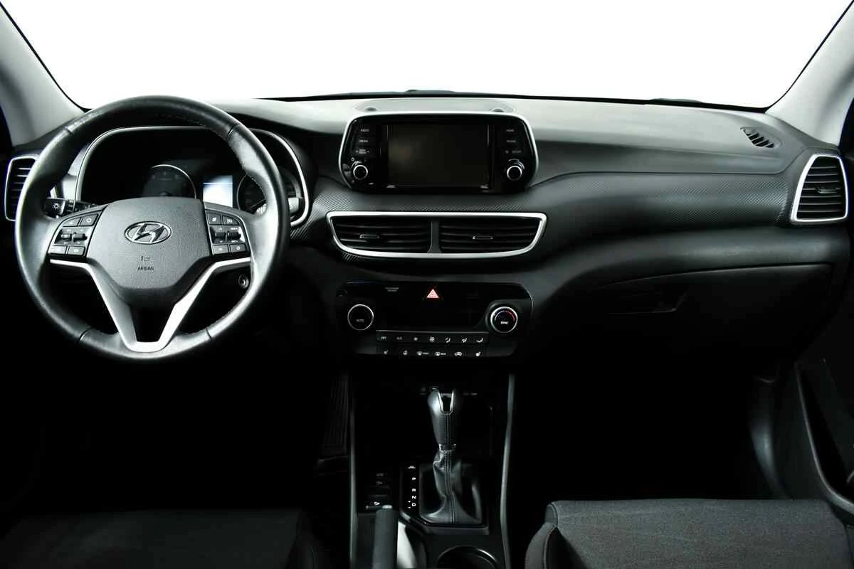 Hyundai Tucson, Серебряный, 2019, Автоматическая, 150 л.с., цена от 1 685 000 руб.