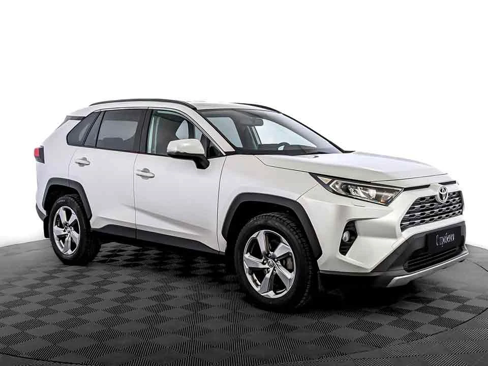TOYOTA RAV4, Белый, 2021, Вариатор, 149 л.с., цена от 2 332 800 руб.