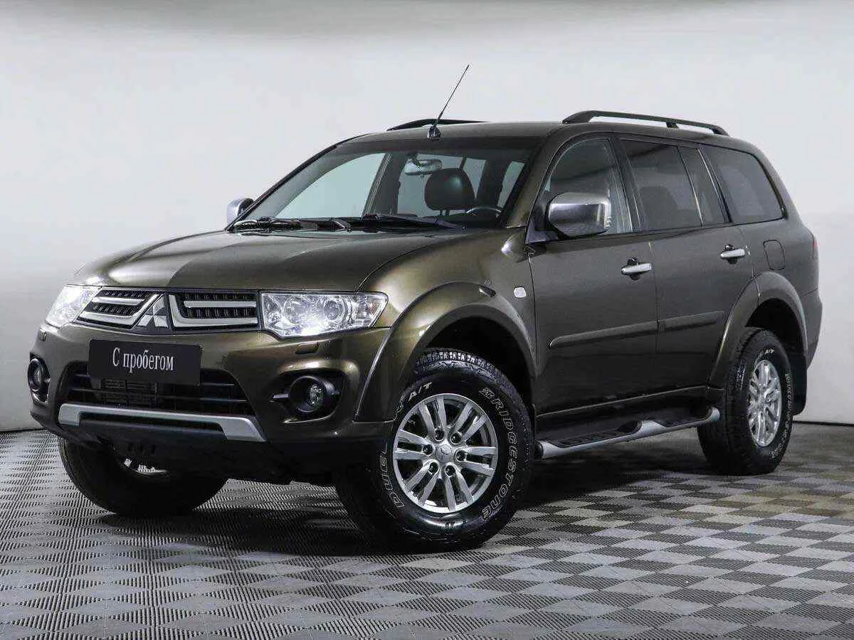 Mitsubishi Pajero Sport, Коричневый, 2013, Автоматическая, 178 л.с., цена от 1 259 000 руб.