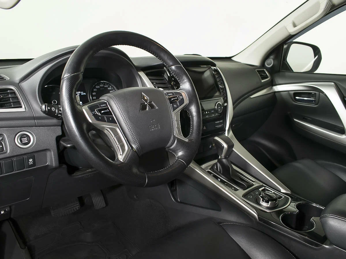 Mitsubishi Pajero Sport, Синий, 2015, Автоматическая, 222 л.с., цена от 1 245 000 руб.