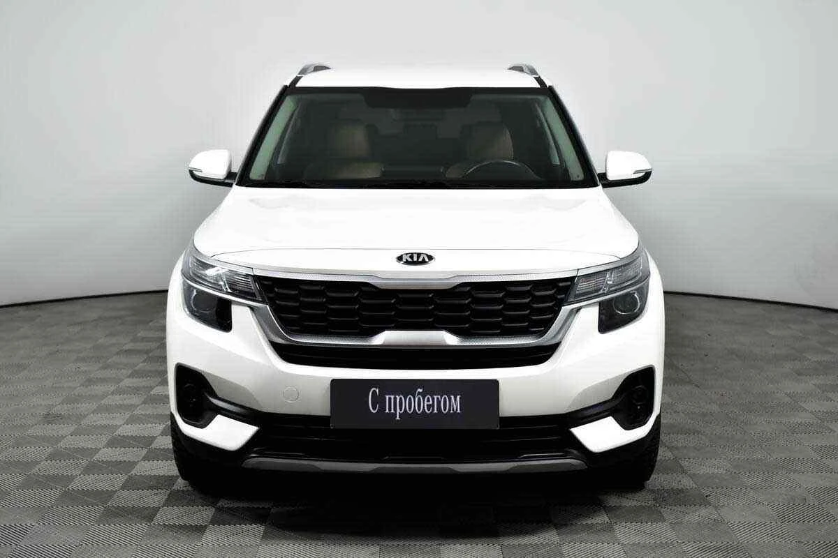 KIA Seltos, Белый, 2020, Автоматическая, 123 л.с., цена от 1 600 000 руб.