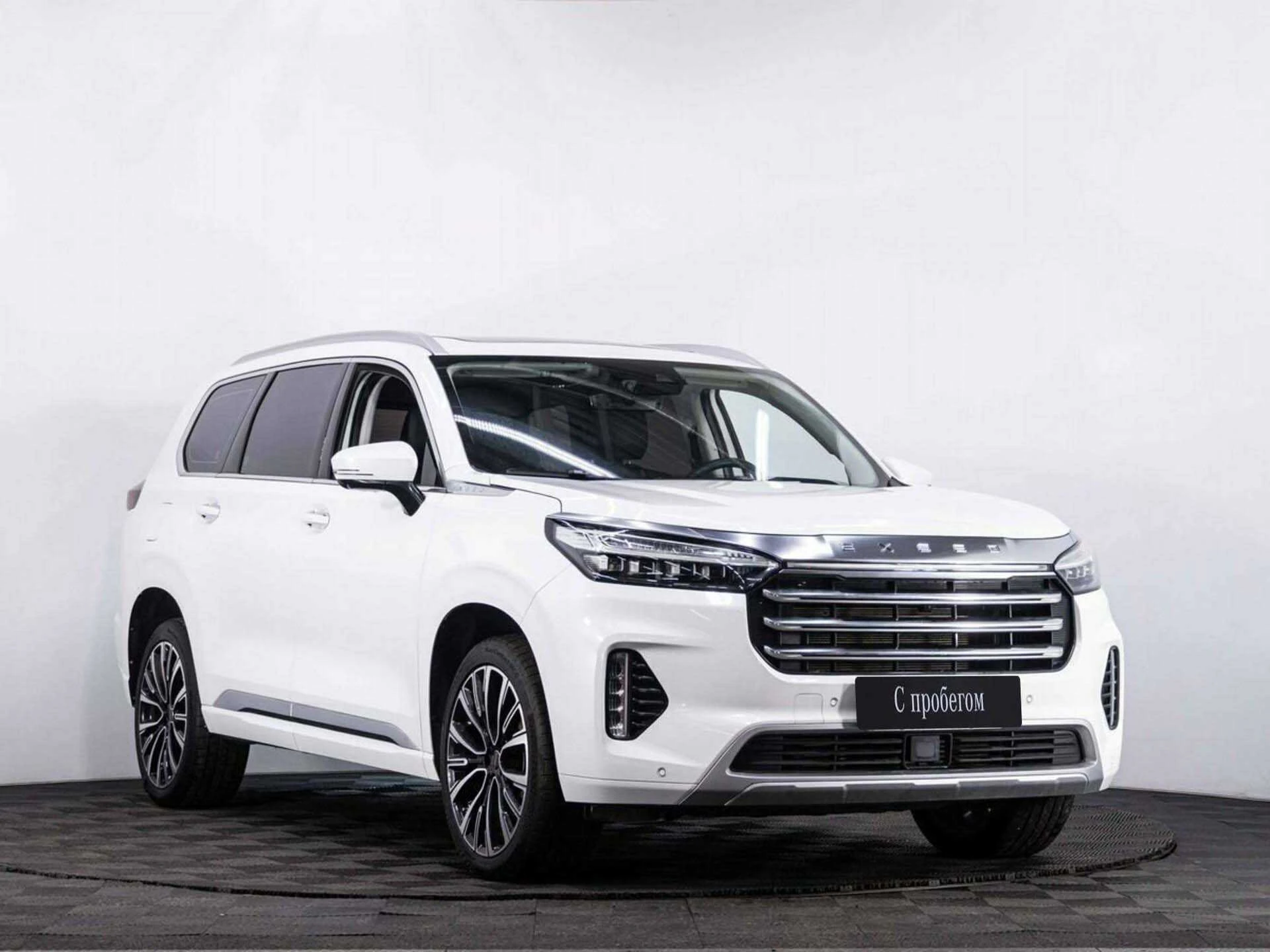 EXEED VX, Белый, 2022, Робот, 249 л.с., цена от 2 368 000 руб.