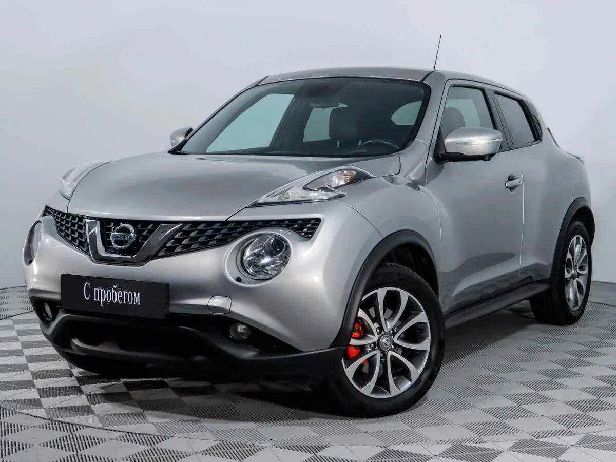 Nissan Juke, Серебряный, 2015, Вариатор, 190 л.с., цена от 875 000 руб.