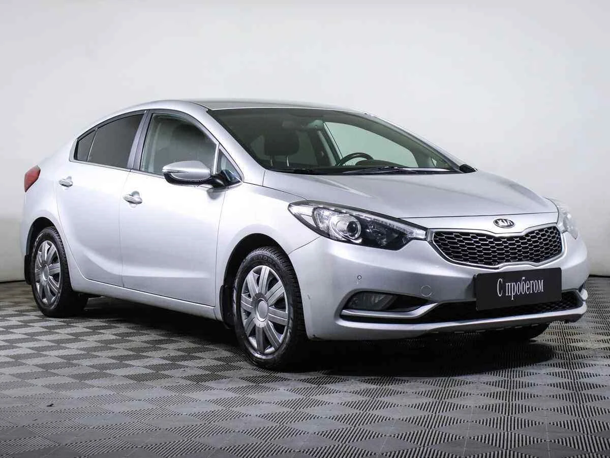 KIA Cerato, Серебряный, 2015, Автоматическая, 150 л.с., цена от 570 000 руб.